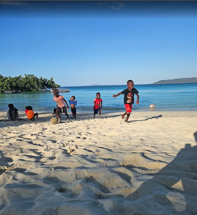 Nosy Iranja – The Turtle Island with the White Sand Strip